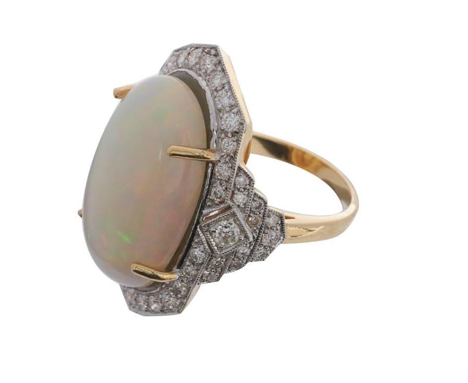 Gold 15.00 Carat Opal and 1.30 Carat Diamond Cocktail Ring In New Condition In Birmingham, GB
