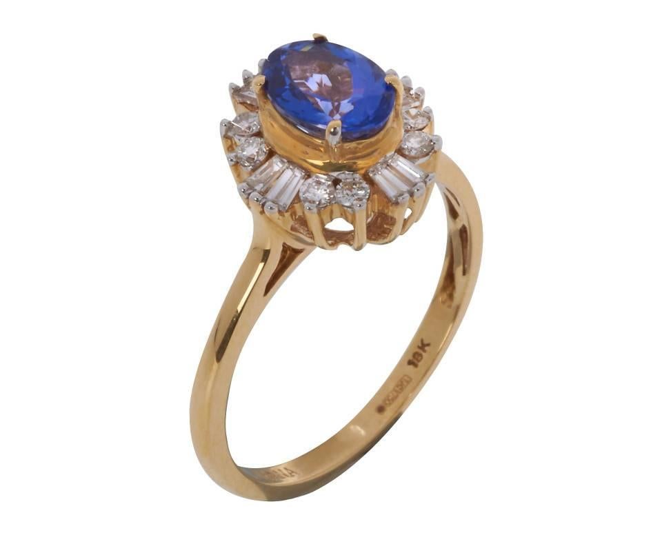 Women's 18 Carat Gold 1.27 Carat Tanzanite and Diamond Cocktail Ring For Sale