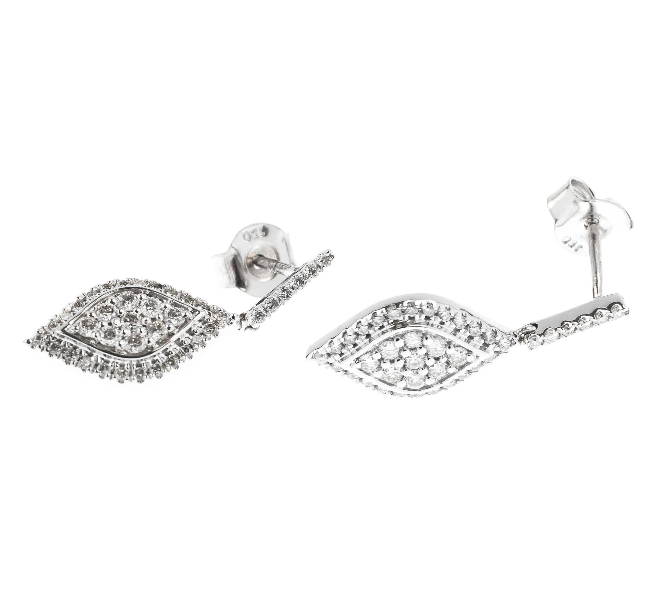 GEMMOLOGIST'S NOTES
These fabulous drop earrings, designed as with an amazing diamond navette cluster, gracefully suspended from a diamond line surmount.

Pair with a pendant and earrings.. for a glamorous look.

SPECIFICATION
Weight