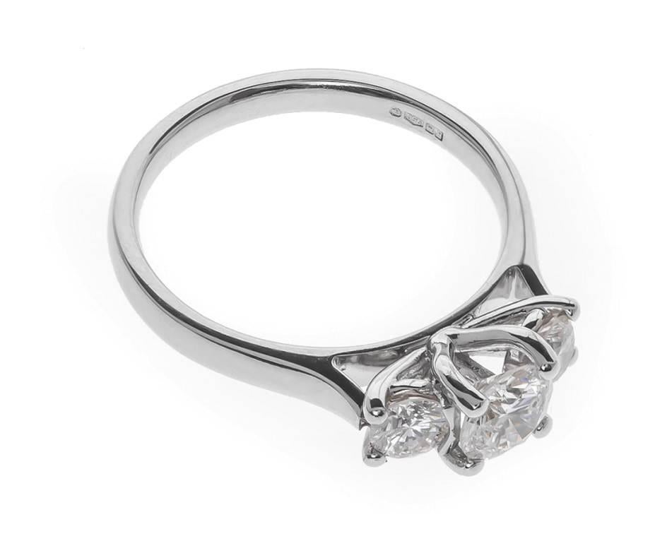 Platinum 1.00 Carat Diamond Trilogy Ring In New Condition For Sale In Birmingham, GB