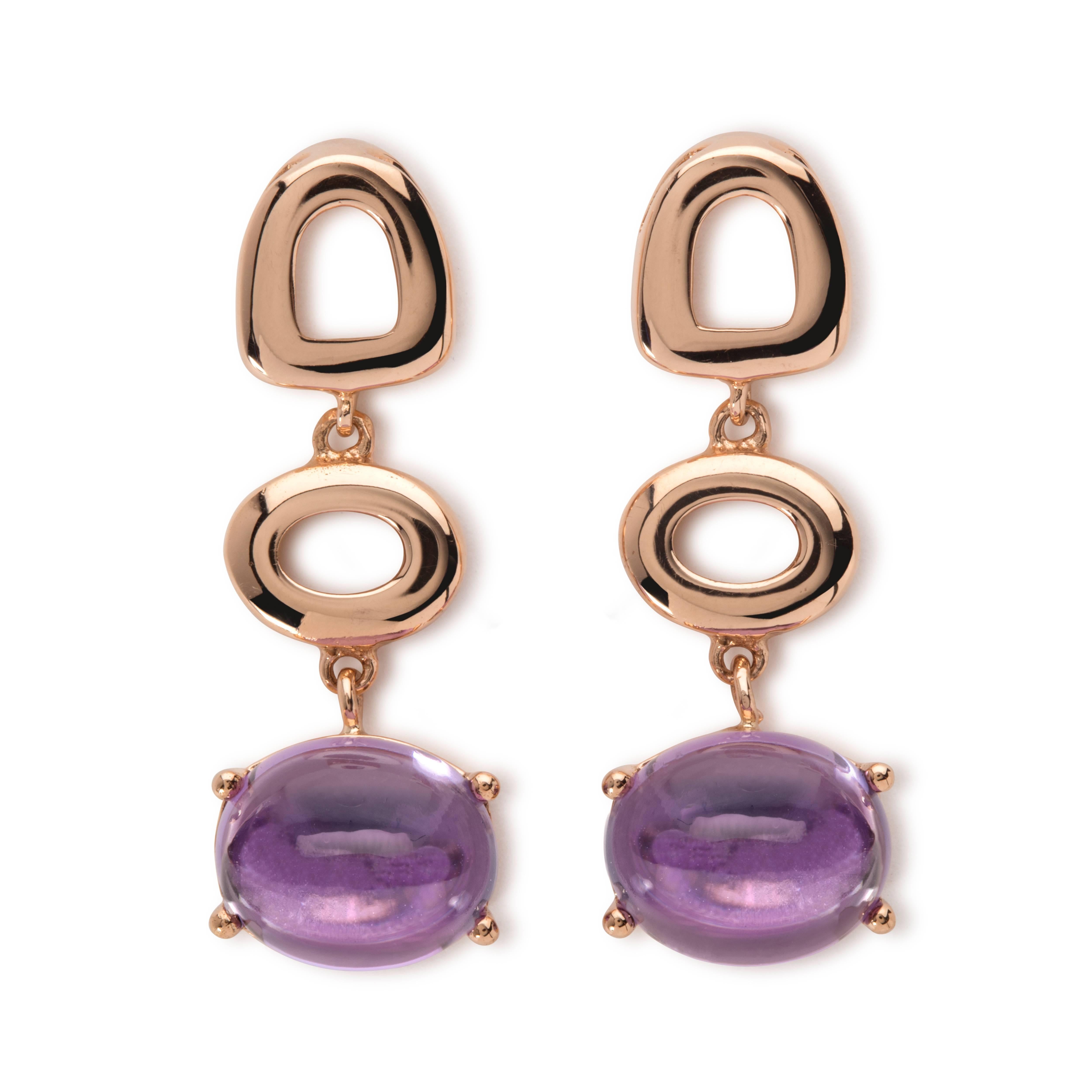 St Tropez
18k solid gold drops, 10x12mm cabochon stone
The name says it all, charisma all the way. These earrings make you feel St Tropez chic. We recommend wearing them as evening wear, to a spectacular event, or just when you want to feel über