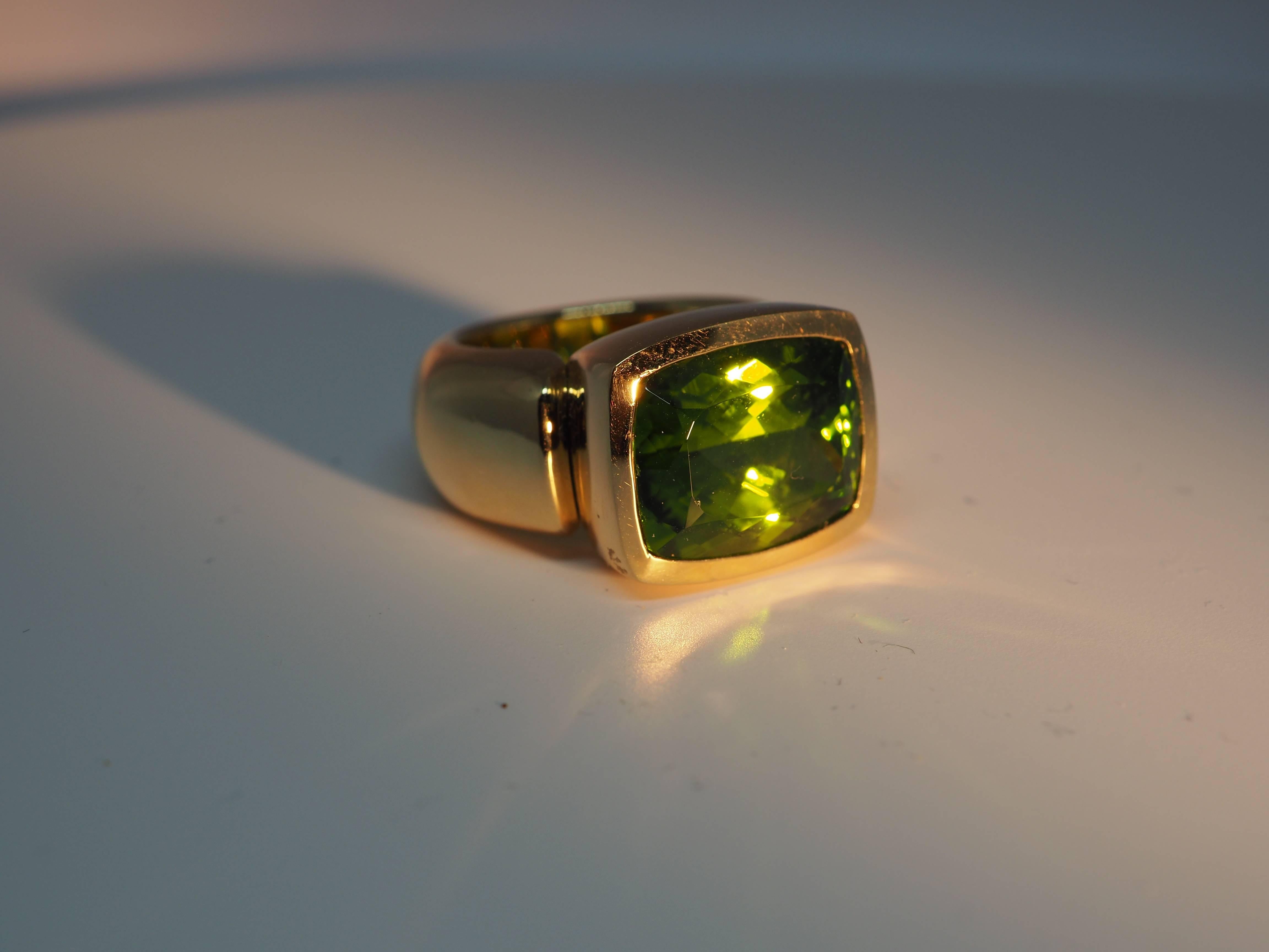 LEYSER 18K Rose Gold Peridot Ring For Sale 1
