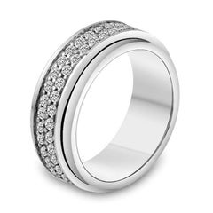 18 Karat White Gold Piaget Possession Ring Set with Diamonds