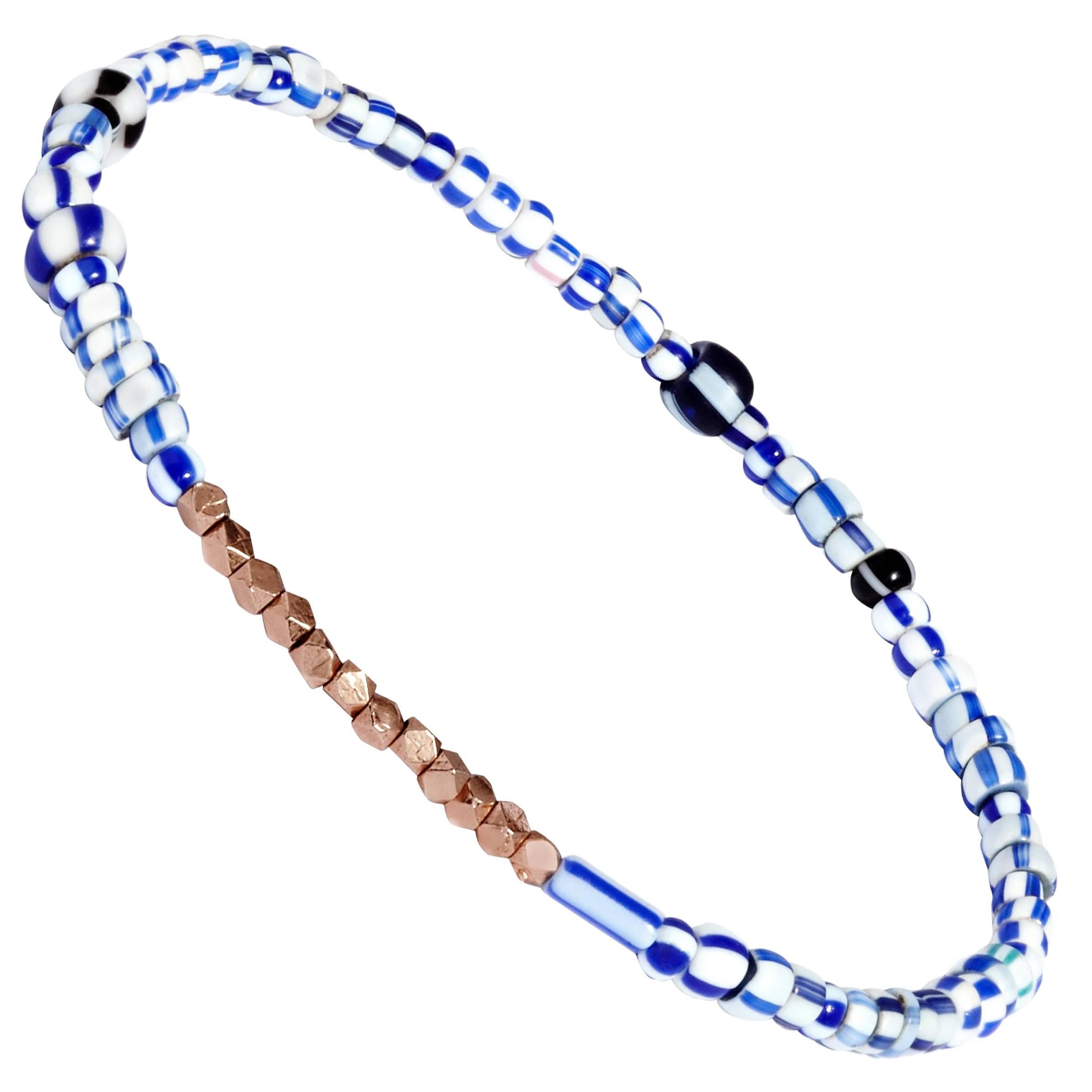 Allison Bryan Bracelet vintage en perles bleues mélangées et or rose