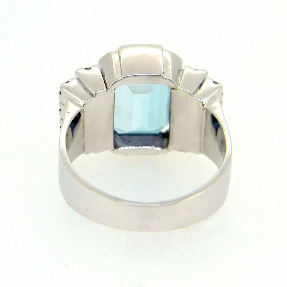 18ct Retro Diamond and 4.83ct Emerald Cut Aquamarine Cocktail Ring 1