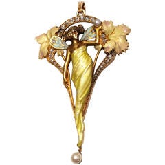 1900 Masriera Enamel Pearl Diamond Gold Pendant Brooch