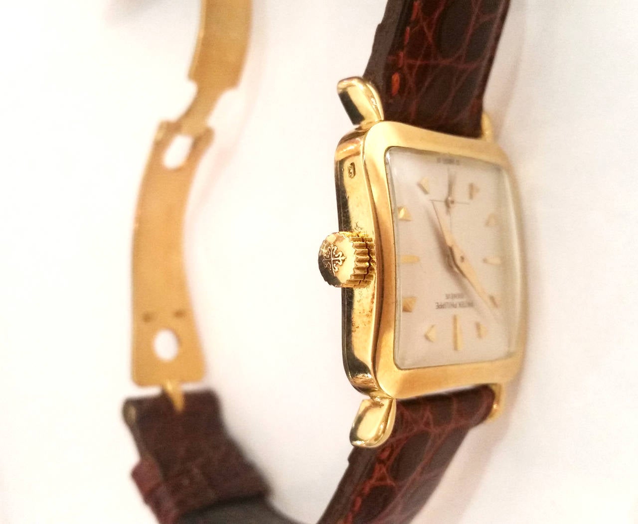 Patek Philippe Yellow Gold Wristwatch Ref. 2513 1