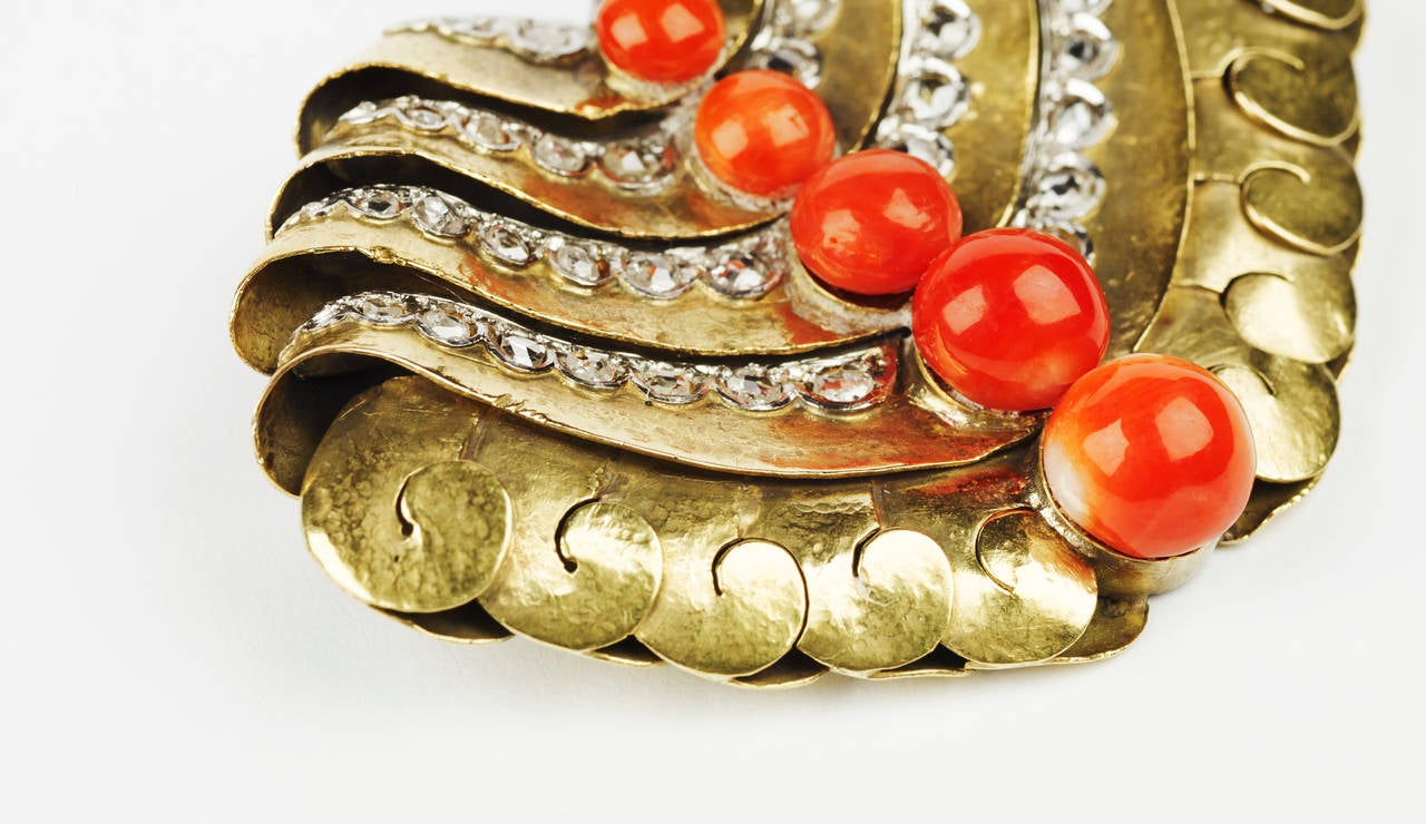 1930s Mercade Art Deco Coral Diamond Gold Brooch