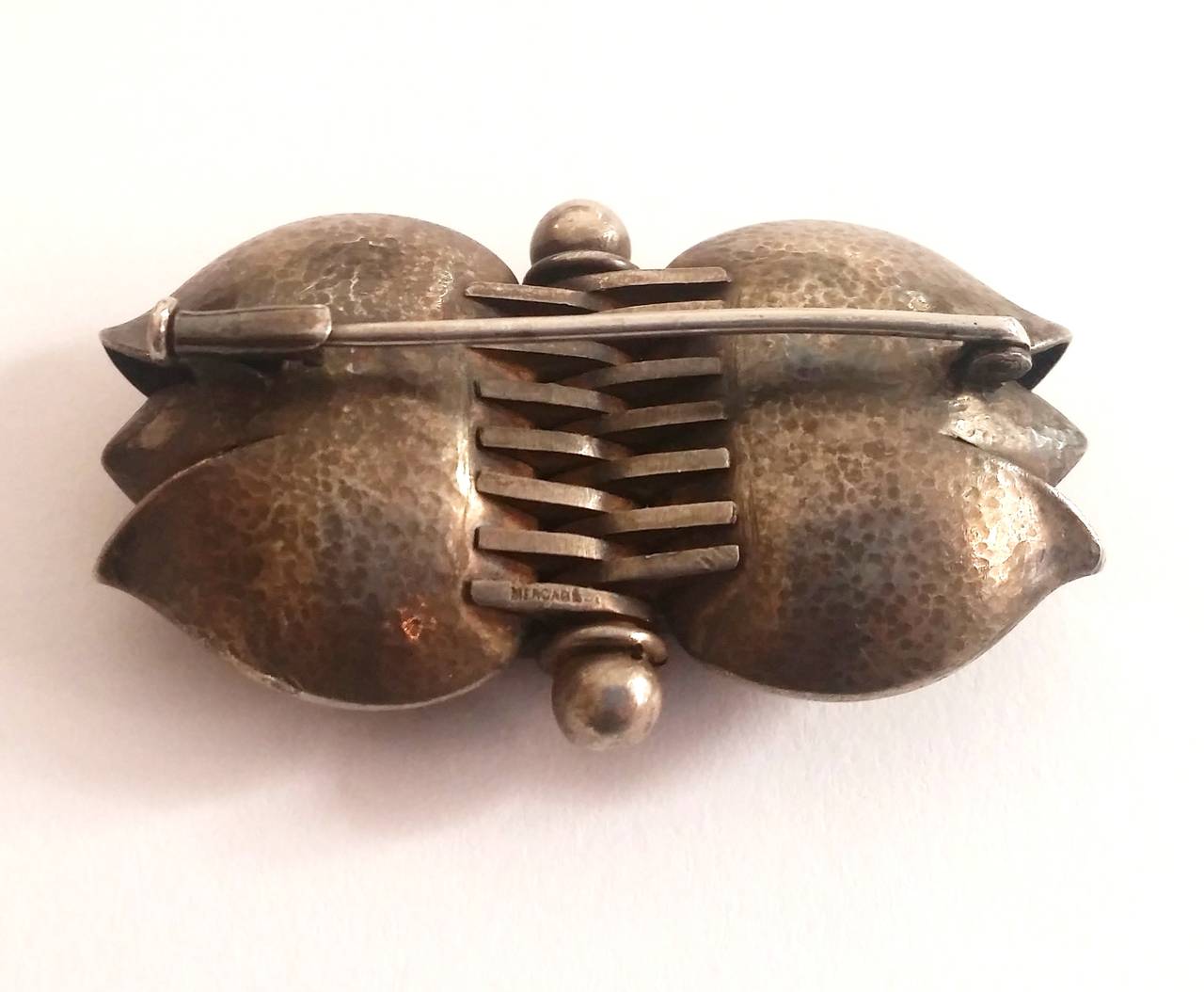 Women's or Men's 1925 Jaume Mercade Silver Brooch For Sale