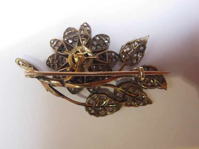 Diamond Tremblant Flower Brooch