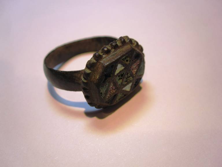 Archelogical Late Roman Empire Bronze and Enamel Ring For Sale 3
