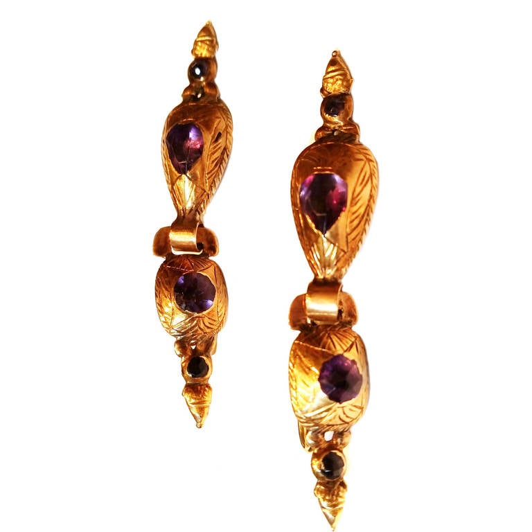 Antique 19th Century Spanish Amethyst Yellow Gold Earrings For Sale