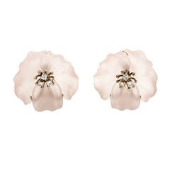 Pink Quartz Diamond Gold Flower Clip-On Earrings Pink Quartz Diamond Gold Flower Clip-On Earrings