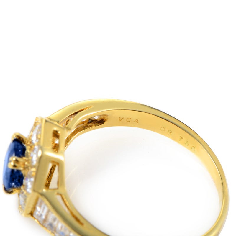 Women's Van Cleef & Arpels Sapphire Diamond Gold Ring