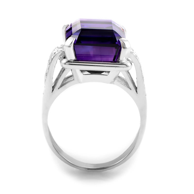 This expertly crafted ring from Dior is a dream come true! The setting is made of perfectly polished platinum with shanks set with ~.50ct of diamonds. Lastly, the main attraction is a faceted prong-set amethyst main stone. Simply divine!
Ring Size: