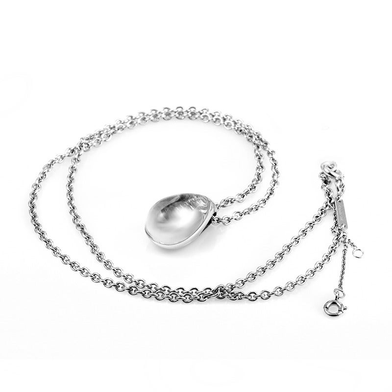 Cartier Myst de Cartier Collier pendentif en or avec cristal de roche et diamant Excellent état à Southampton, PA