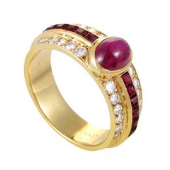Van Cleef & Arpels Ruby Diamond Gold Ring