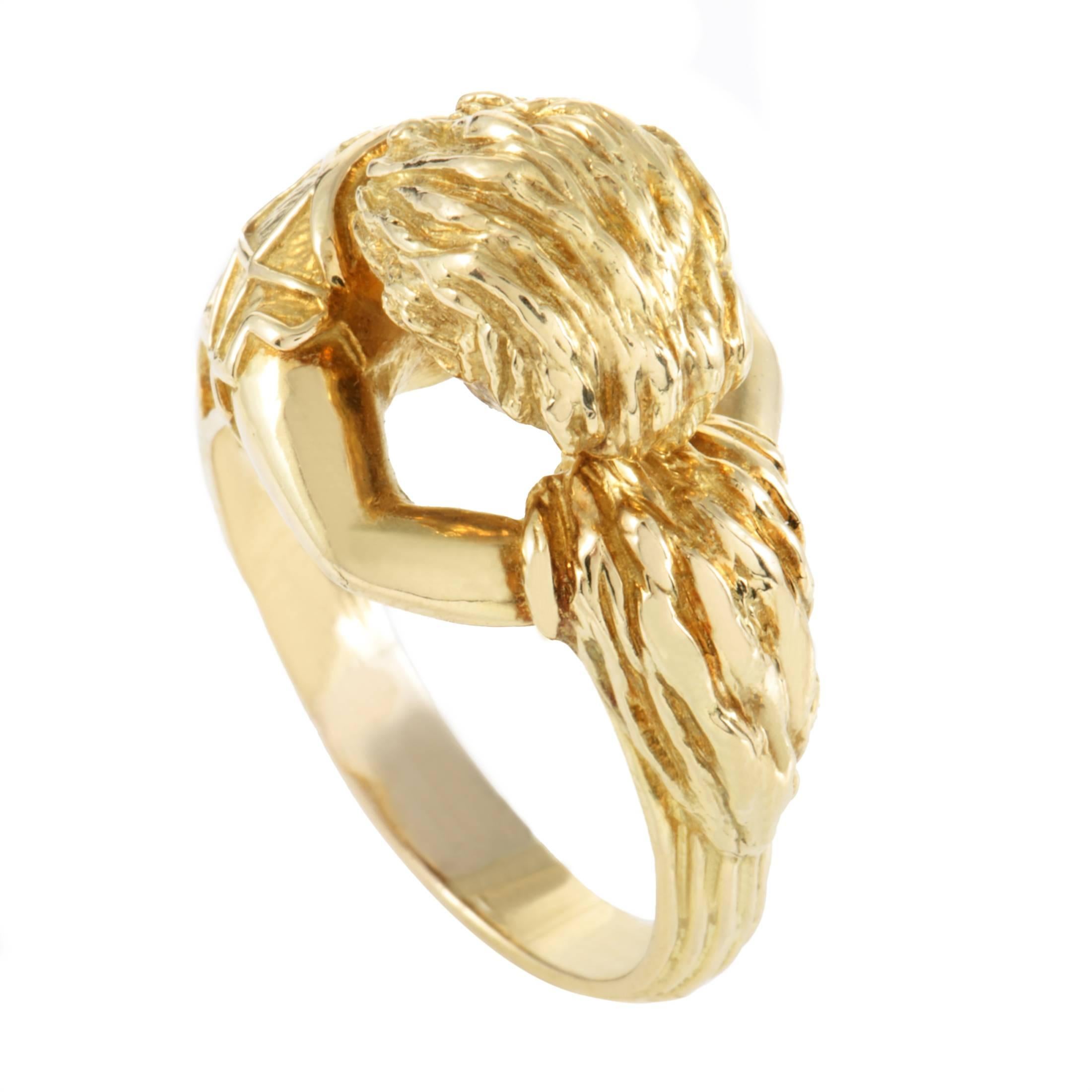 David Webb Carved Yellow Gold Band Ring