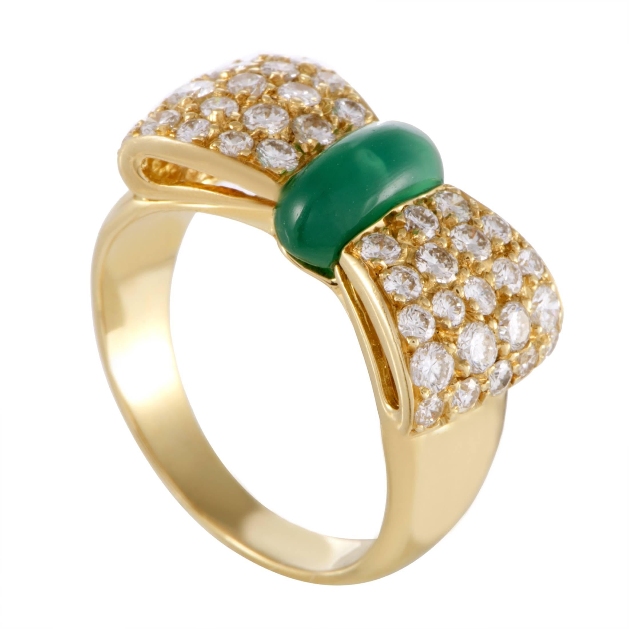 Van Cleef & Arpels Diamond Pave Chrysoprase Gold Bow Ring