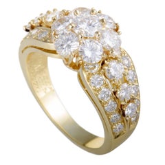 Van Cleef & Arpels Fleurette Diamond Flower Yellow Gold Ring