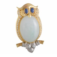 Vintage Diamond Sapphire and White Jade Owl Gold Pendant or Brooch