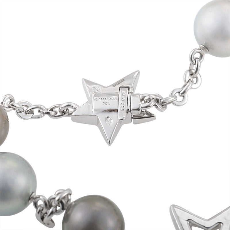 Chanel Perles et Etoiles White Gold Collar Necklace In New Condition In Southampton, PA