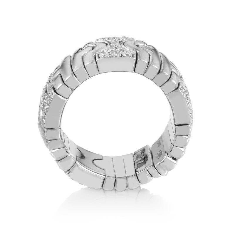 Extraordinarily designed and crafted to perfection, this magnificent Bulgari ring is decorated with 0.55ct of diamonds combined harmoniously with the elegant 18K white gold used for the body of this piece.
Ring Size: 7

