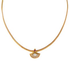Vintage Dior Mother of Pearl Gemstone Gold Necklace