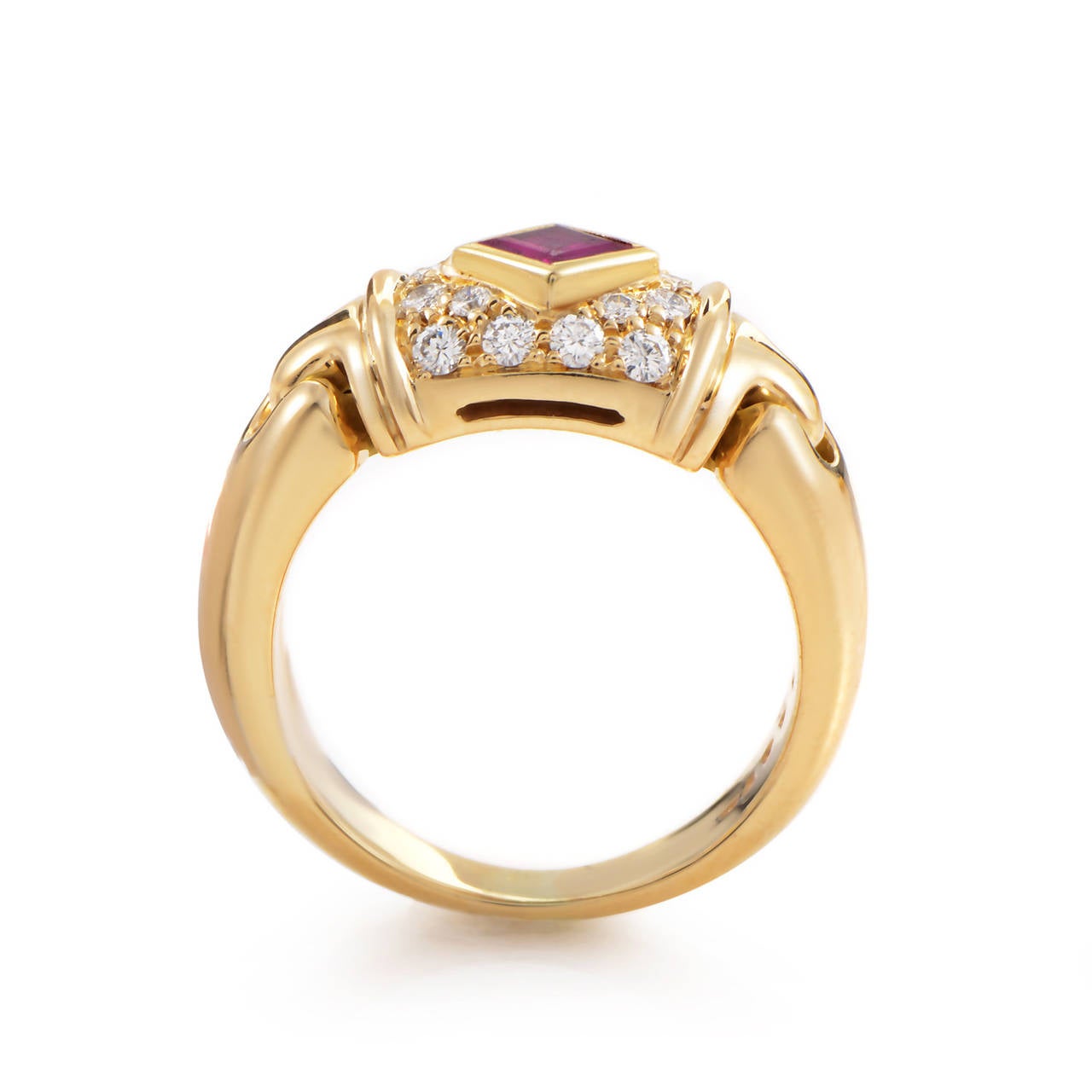 Take your fashion to the next level with this simple yet stylish Bulgari 18K yellow gold diamond ring. Adorned with 0.30 ct. of the most dazzling diamonds and a singular ruby, this ring will make you stand out in the crowd.

Included Items: