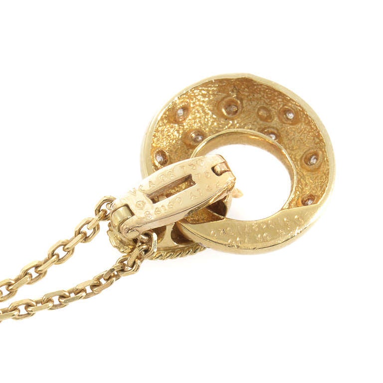 Van Cleef & Arpels Diamant-Gelbgold-Anhänger mit Steineinsatz Damen