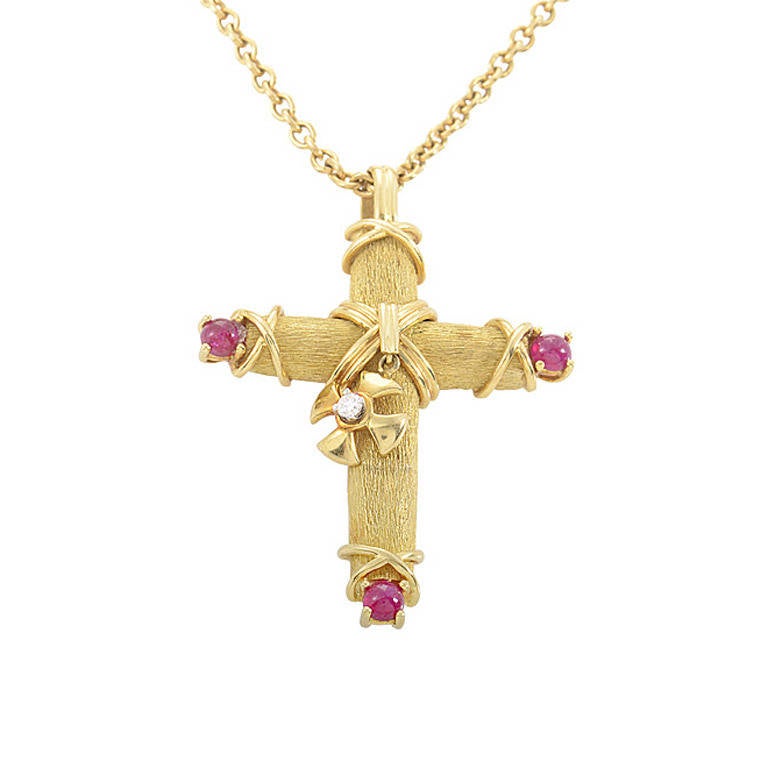 Tiffany & Co. Elsa Peretti Medium Infinity Cross Necklace in Yellow Gold |  New York Jewelers Chicago