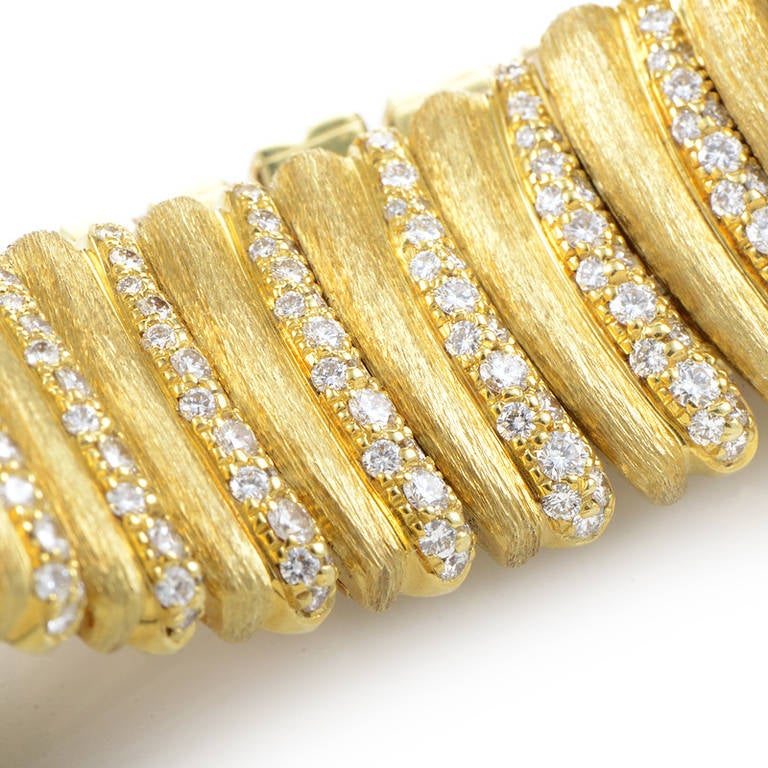 Women's Henry Dunay Lady's Yellow Gold and Diamond Bracelet Watch