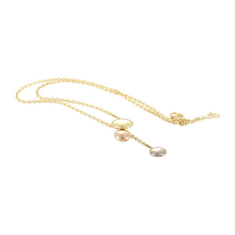 The Trinity collection from Cartier is world renowned for symbolizing timeless and never ending love. This pendant necklace from the collection is made of 18K yellow gold and boasts a pendant comprised of 18K white, yellow and rose