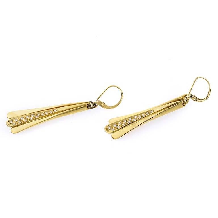 Robert Lee Morris creates only exceptional pieces of jewelry, and this pair of earrings fits that description. The earrings are made of 18K yellow gold and are set with ~.33ct of diamonds.
Retail Price: $4,400.00