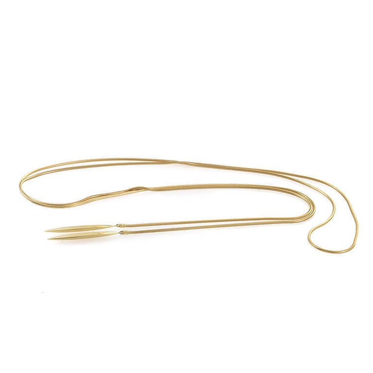 This lariat style necklace from Tiffany & Co. is quite unique, and is sure to stand out among other jewelry designs. The necklace is made of solid 18K yellow gold and you can wear it as a lariat or double wrap it and wear it long.
Included Items:
