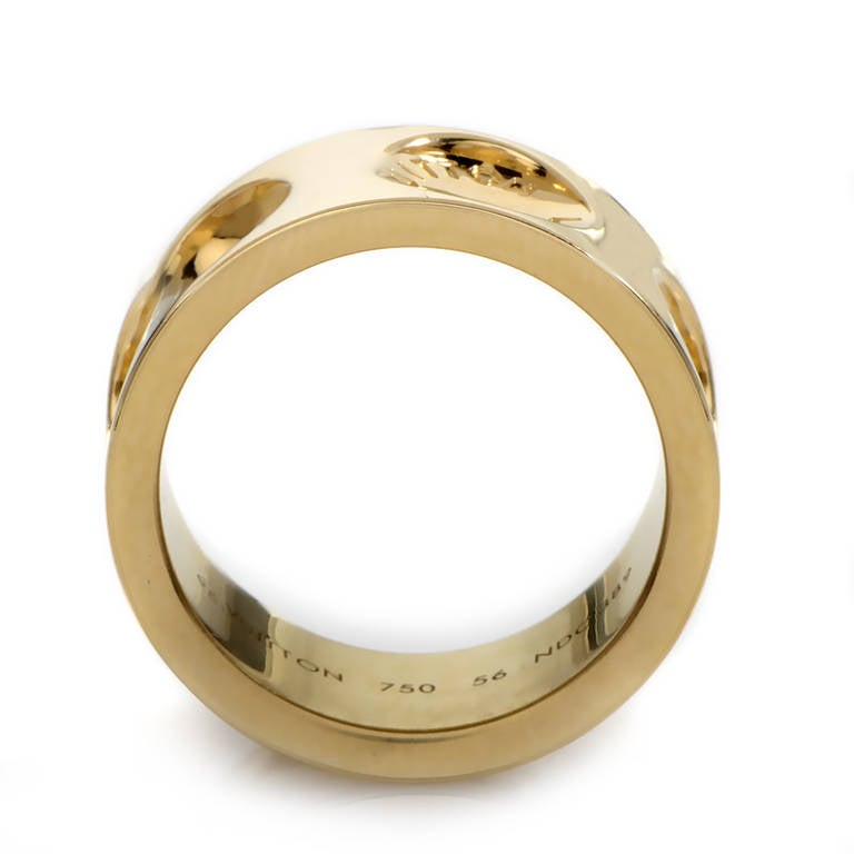 Simple and sweet are the perfect words to describe this band ring from Louis Vuitton. The ring is made of 18K yellow gold and is imprinted with circular indentations; one of which is accented with the Louis Vuitton signature.
Ring Size: 8.25 (57