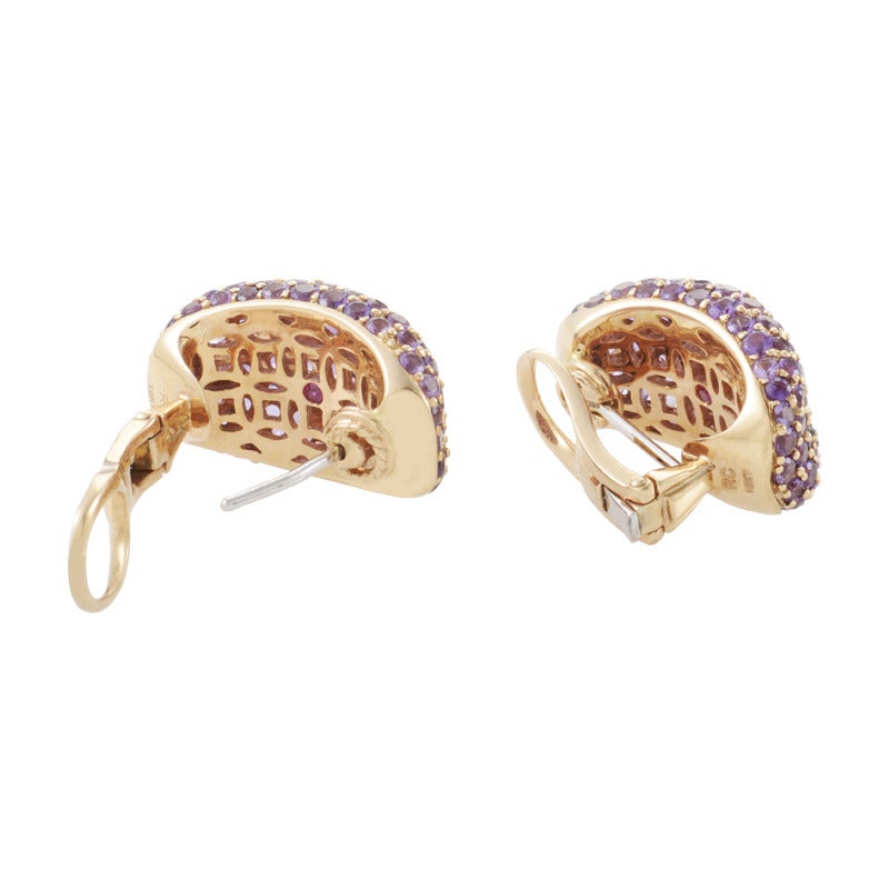 Roberto Coin Fantasia Amethyst Rose Gold Huggie Earrings In New Condition In Southampton, PA