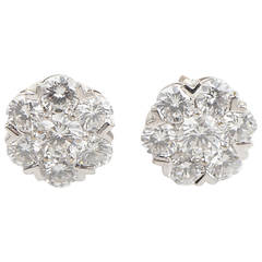 Van Cleef & Arpels Fleurette Diamond White Gold Earrings