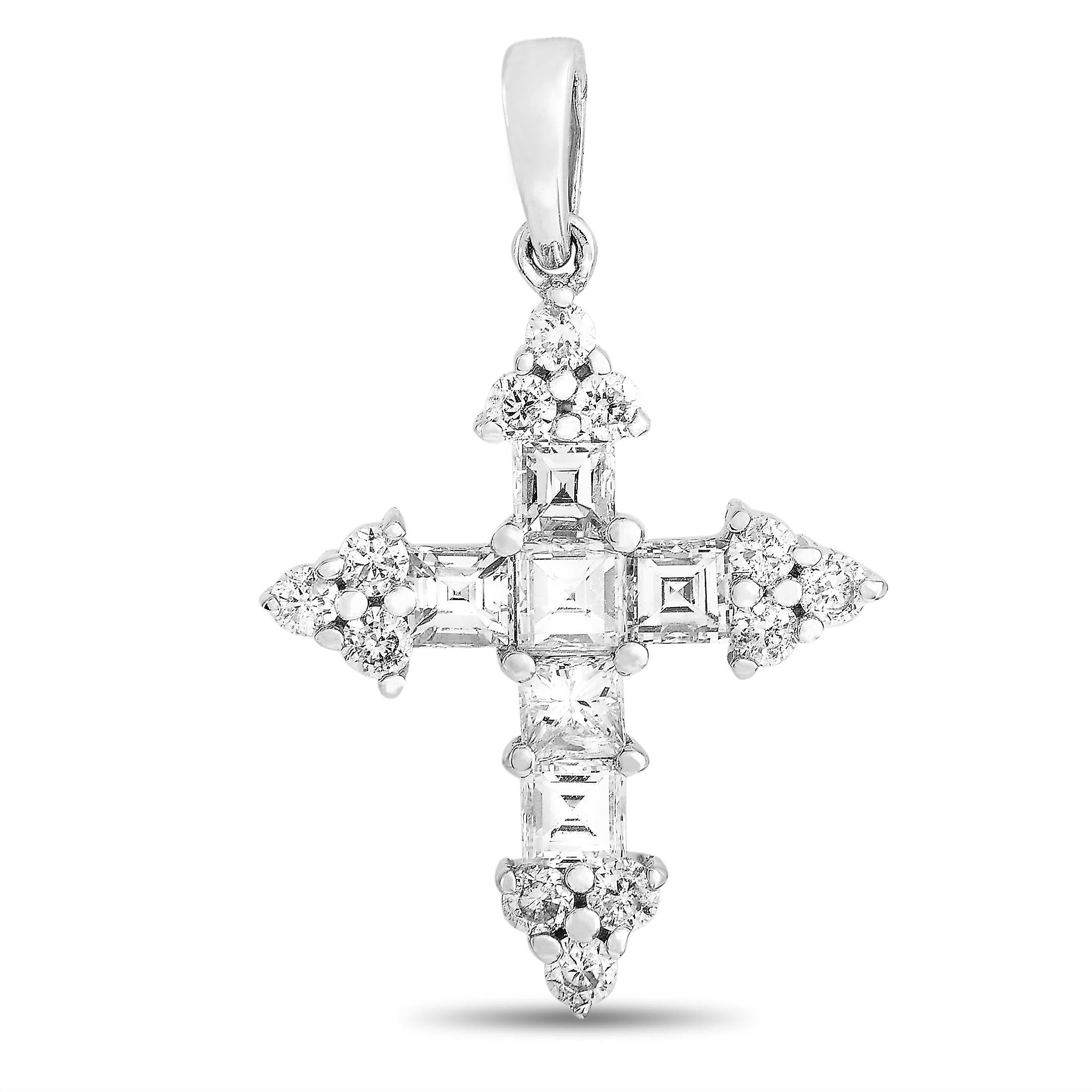 LB Exclusive 18 Karat White Gold 0.80 Carat Diamond Cross Pendant In New Condition In Southampton, PA