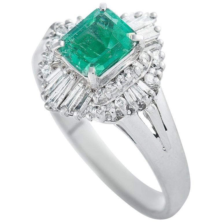 LB Exclusive Platinum 0.38 Carat Diamond and Emerald Ring In Excellent Condition In Southampton, PA