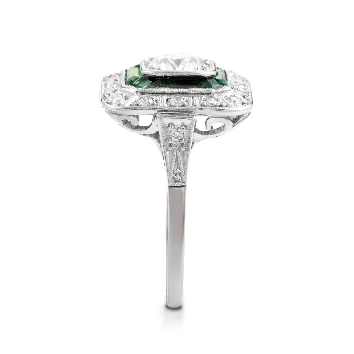 Art Deco  Elegant Emerald Diamond Gold Ring 