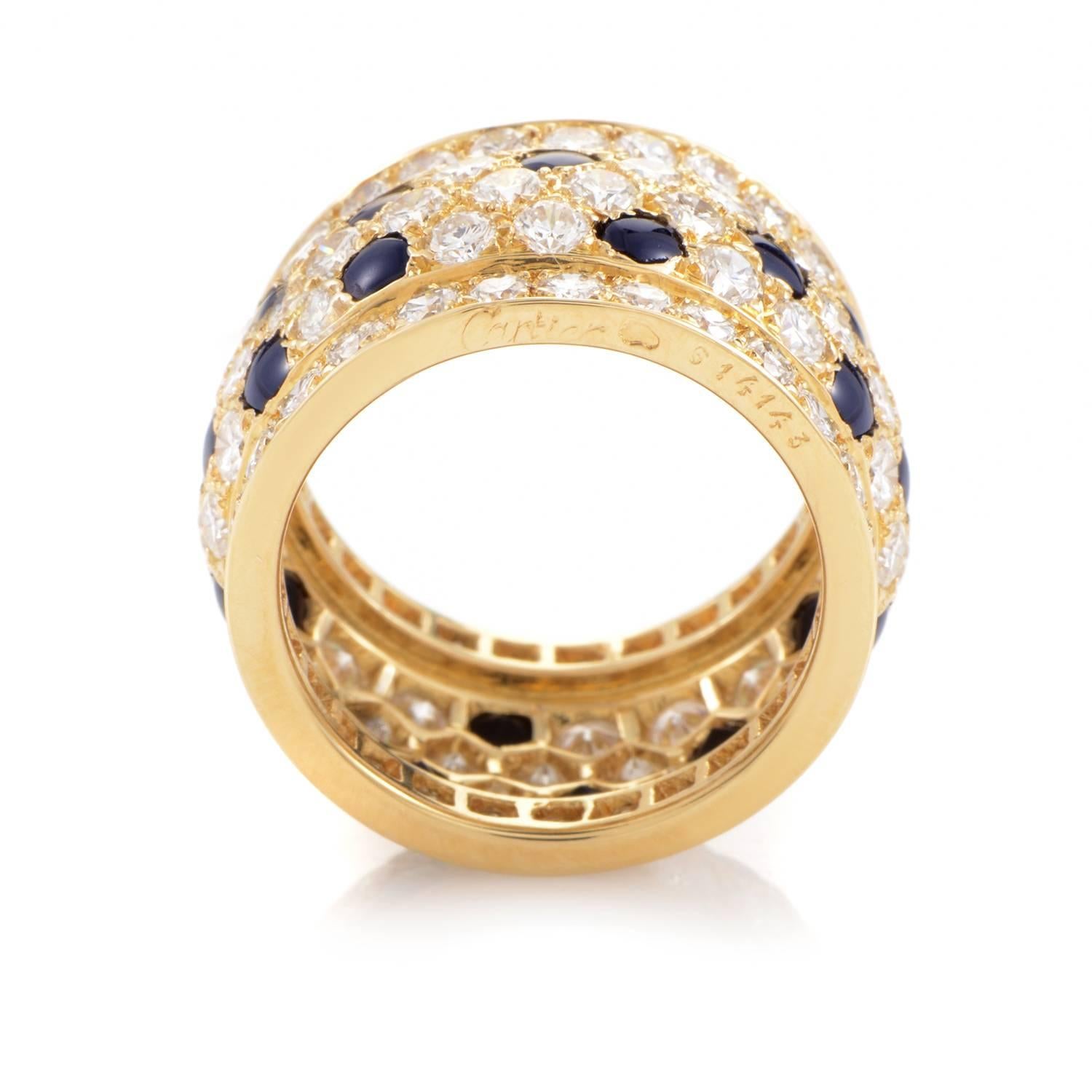 Onyx joins the opulent dance in this ring design from Cartier. A grand span of 18K yellow gold takes a meticulous turn, as onyx mingle with a dazzling swath of 5.00ct of diamonds. This luxurious display of master craftsmanship is punctuated by the