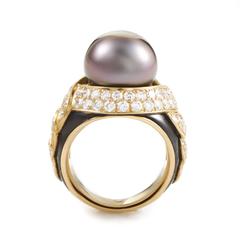 Van Cleef & Arpels Black Pearl Gold Ring