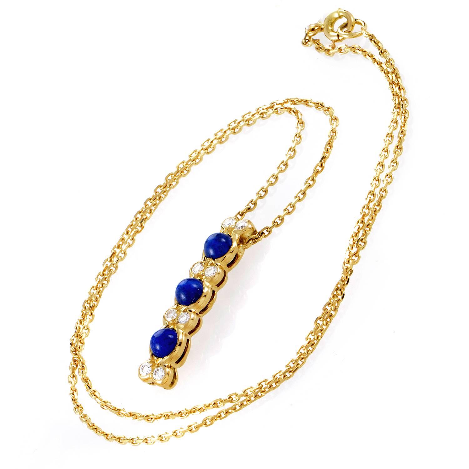 Employing the sheer luxurious allure of diamonds totaling 0.40ct and the intrinsic elegance of the splendid lapis nuance, this gorgeous necklace from Chaumet combines them in a tasteful manner upon the prestigious reflective surface of 18K yellow