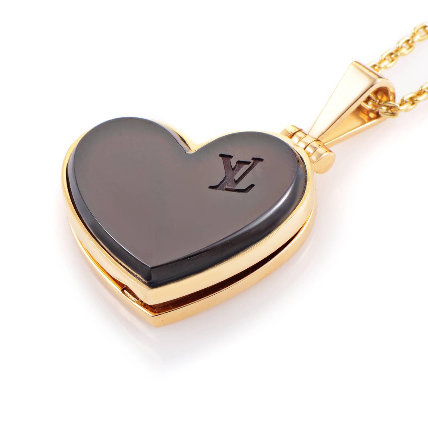 Louis Vuitton Garnet Gold Heart Locket Pendant Necklace For Sale at 1stdibs