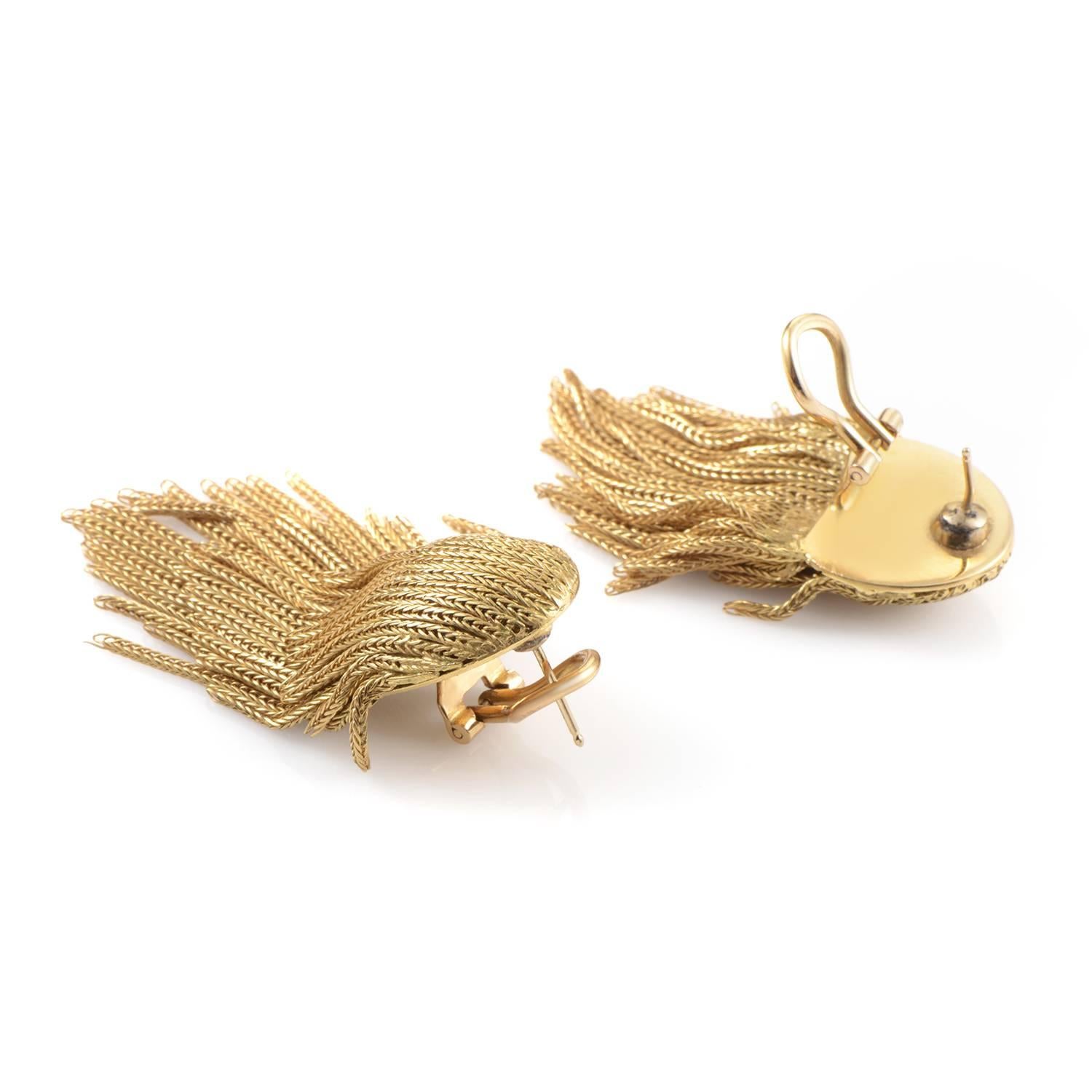 Dazzling and alluring at the very first sight, these extraordinary earrings from Tiffany & Co. reveal the full beauty of their intricate design and immense expertise in crafting it upon closer look at the amazing braided texture of 18K yellow