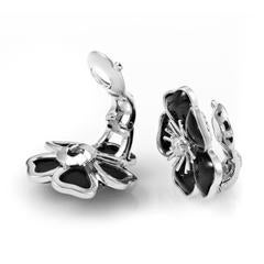 Van Cleef & Arpels Nerval Onyx Diamond Gold Earrings