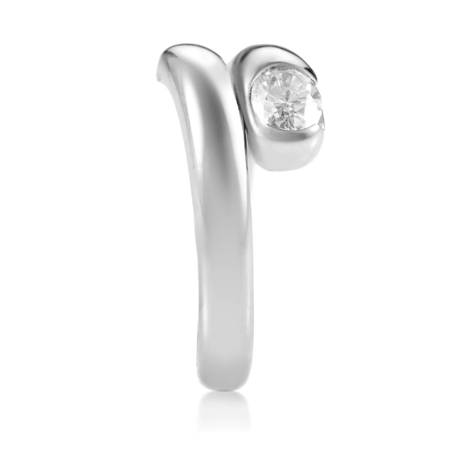 Bulgari Bypass Diamond Gold Ring In Excellent Condition In Southampton, PA