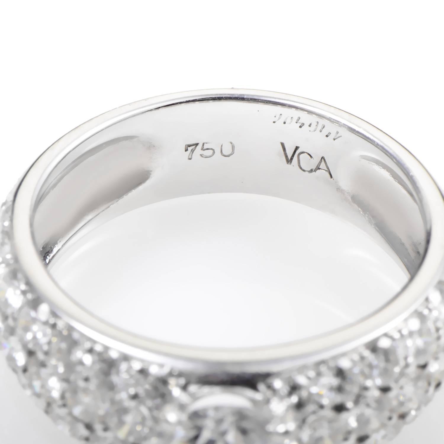 Van Cleef and Arpels Diamond Gold Engagement Ring For Sale at 1stdibs