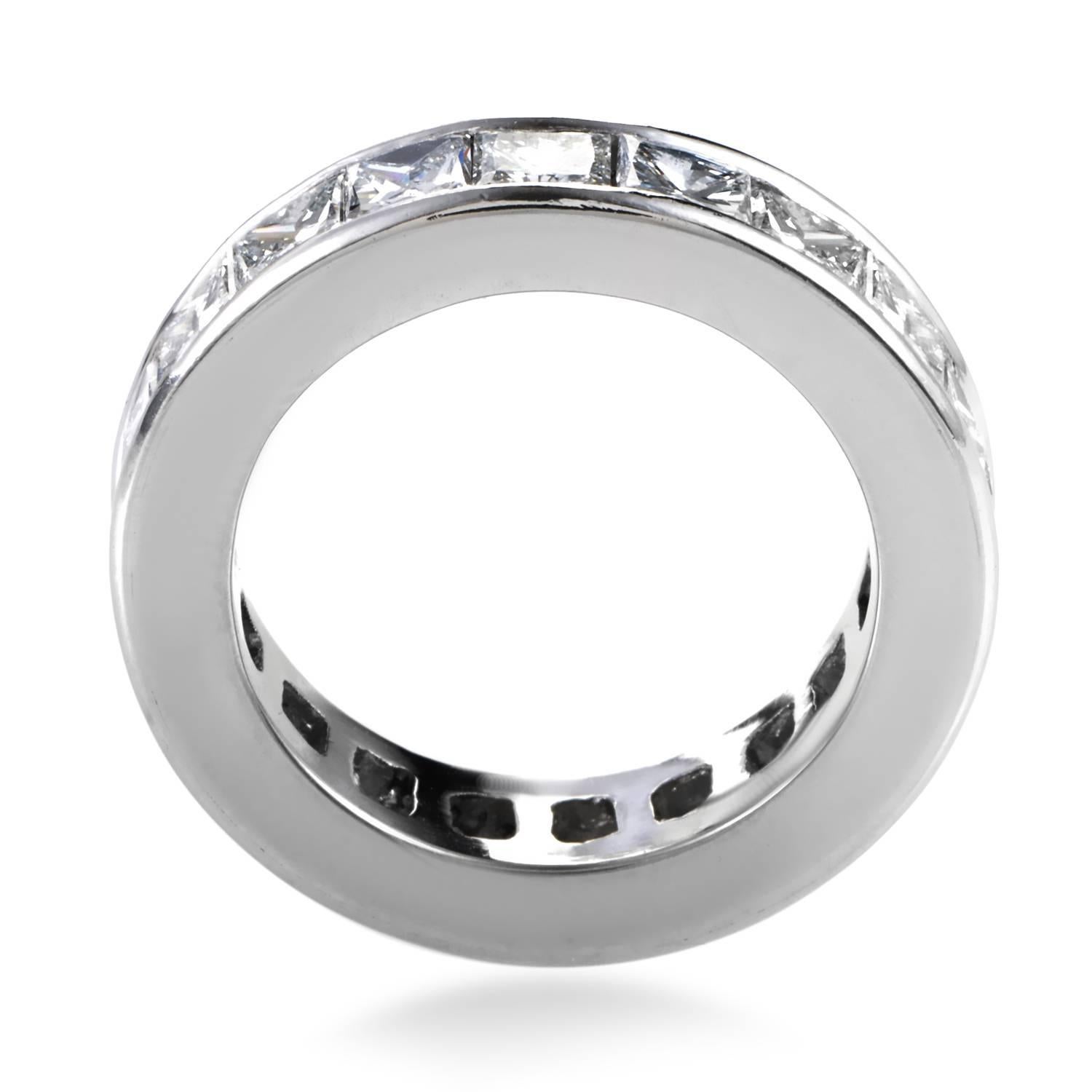 With fabulous prestige in its essence and fascinating perfection in its appearance, this wonderfully scintillating wedding band boasts a neat platinum body and a brilliant arrangement of diamonds weighing in total 6.50 carats for an experience of